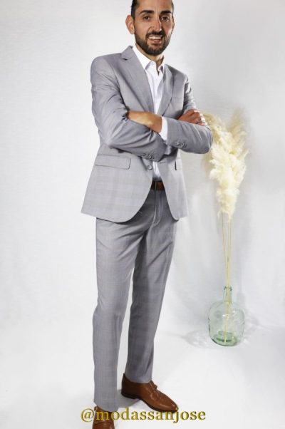 Traje Roberto Bassi cuadro gris
