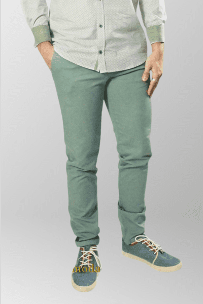 Pantalón chino slim La Vespita verde