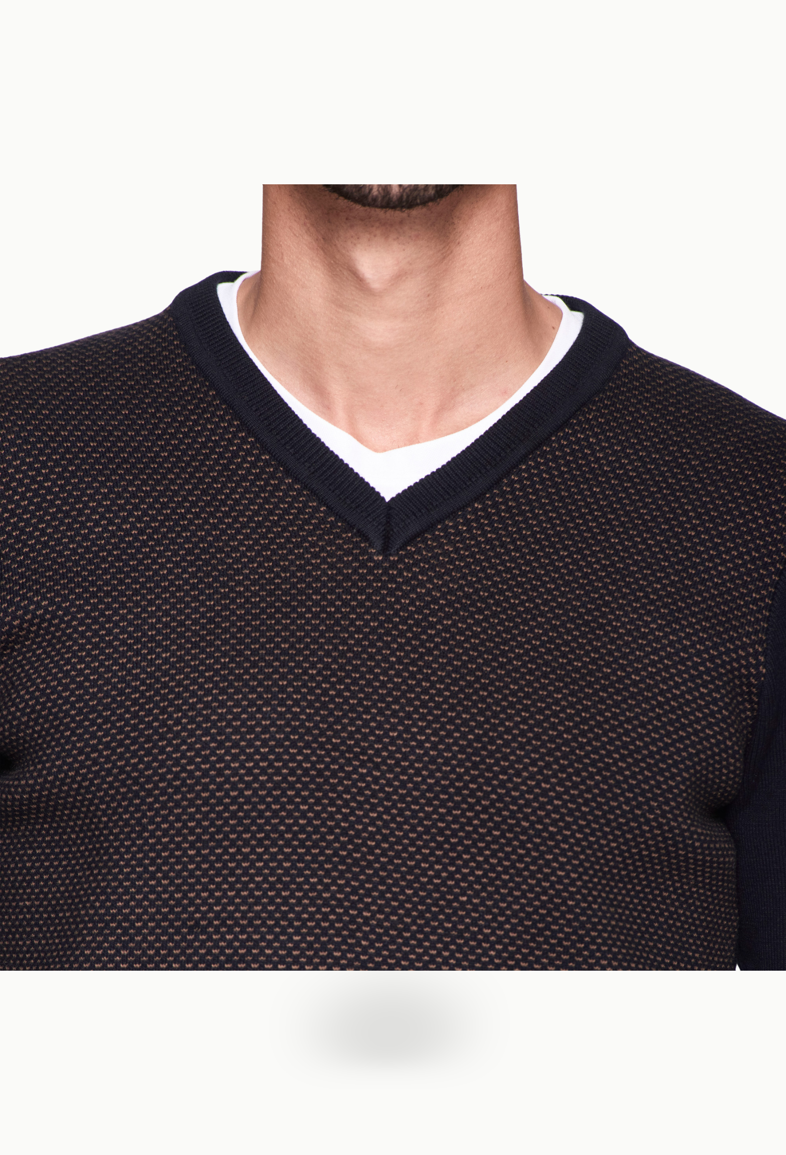 Jersey Hombre Cuello Pico Azul Marino y Marrón - Imagen 2